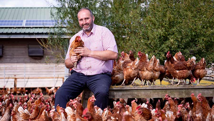 Image of a farm assistant at Moy Park