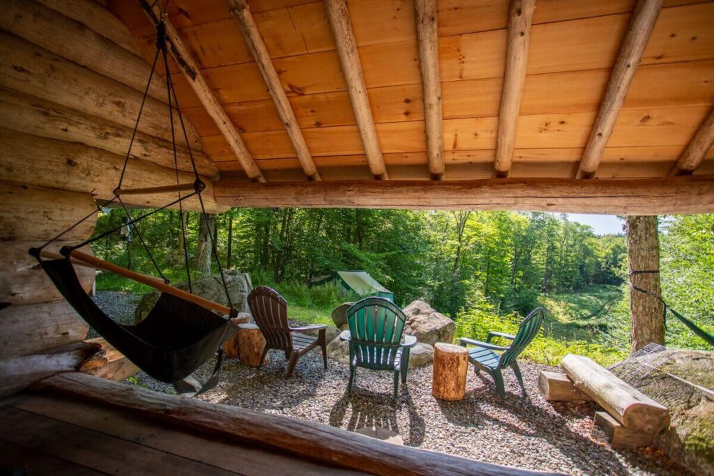 Image of the amenities obtainable in a private lean to in upstate New York