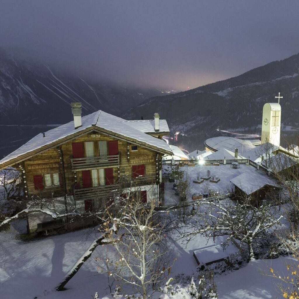 Image of the town of Albinen, a beautiful location for people thinking of moving to Switzerland